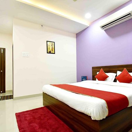Hotel Hori Palace Ujjain Exteriör bild