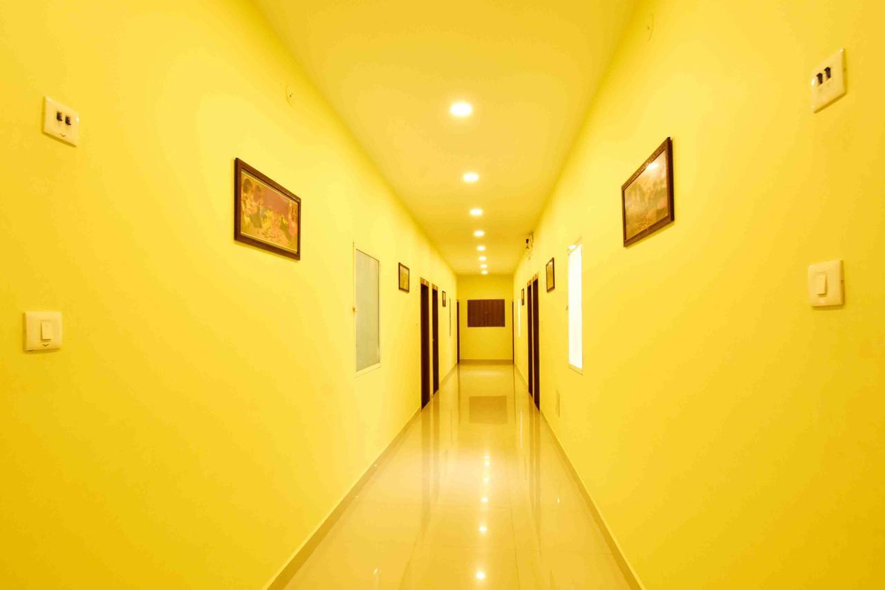 Hotel Hori Palace Ujjain Exteriör bild