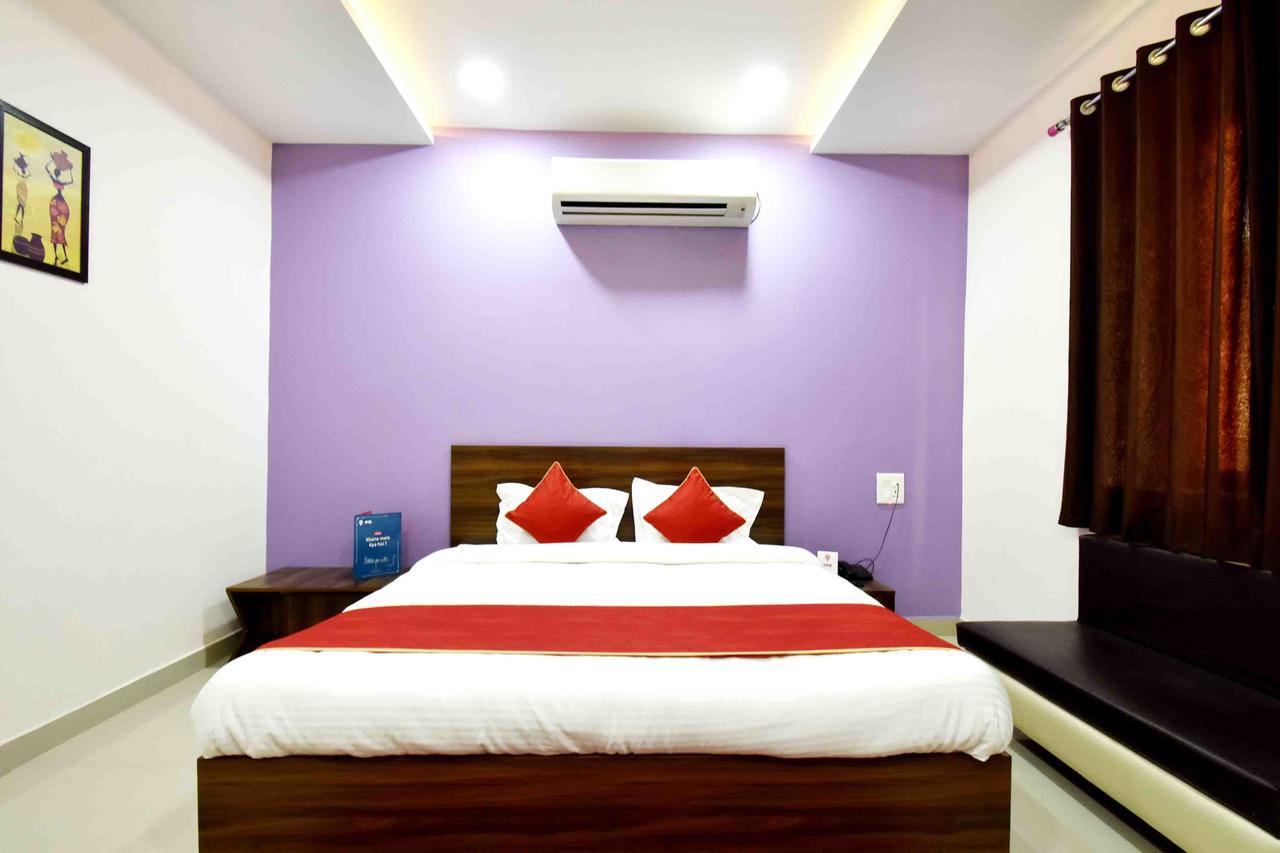 Hotel Hori Palace Ujjain Exteriör bild